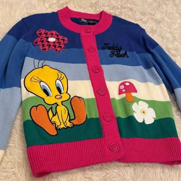 Looney Tunes x Teddy Fresh Tweety Cardigan - Size XS - Picture 3 of 7